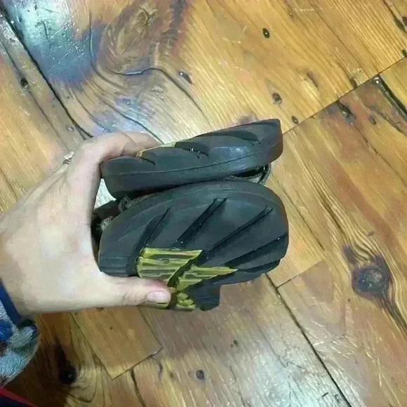 Chaco Vibram Non-Marking Toe Strap Water Sandal Shoes Women’s Green Brown Size 7 - Picture 12 of 12